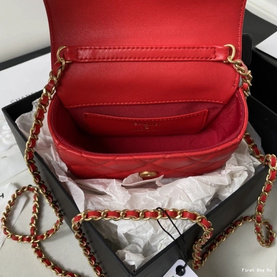 First Bag Ru BAG CHANEL HANDLE 0821